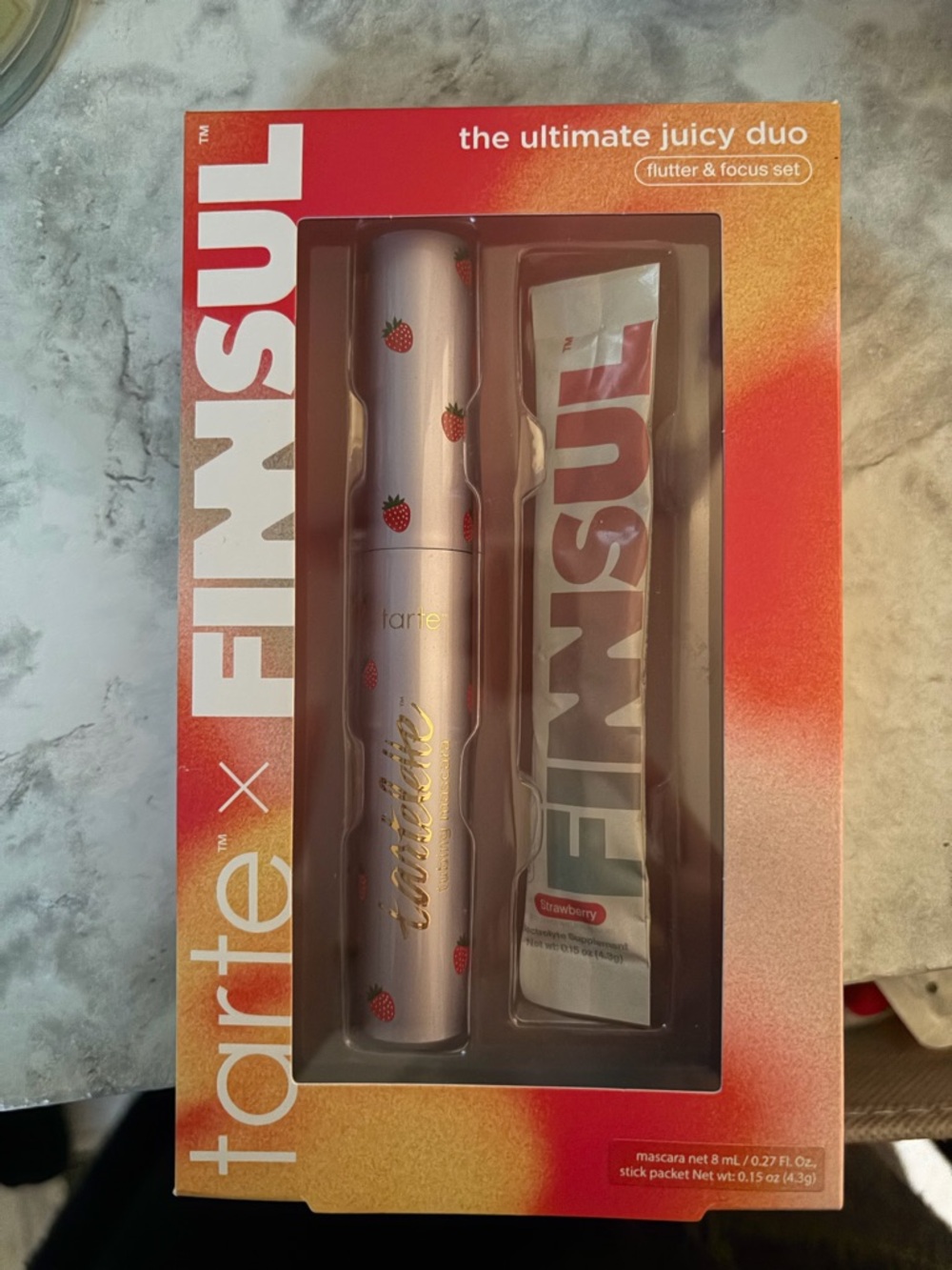 tarte Funsoul Strawberry Mascara & Primer Duo - Pink Gradient Packaging